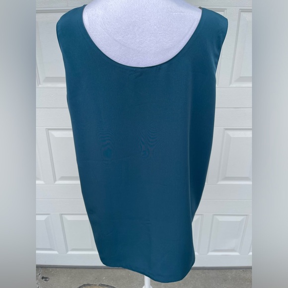 Women’s Reversible Artsy Tank Top, Size M/L - Picture 3 of 8